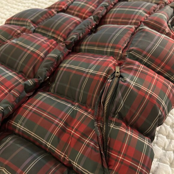 Eddie Bauer Plaid Goose Down Vest size Small - Picture 3 of 10